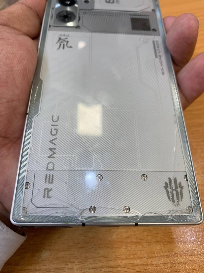 Red magic 9 pro plus 1
