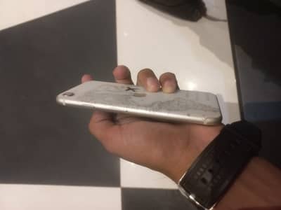 Apple iPhone SE