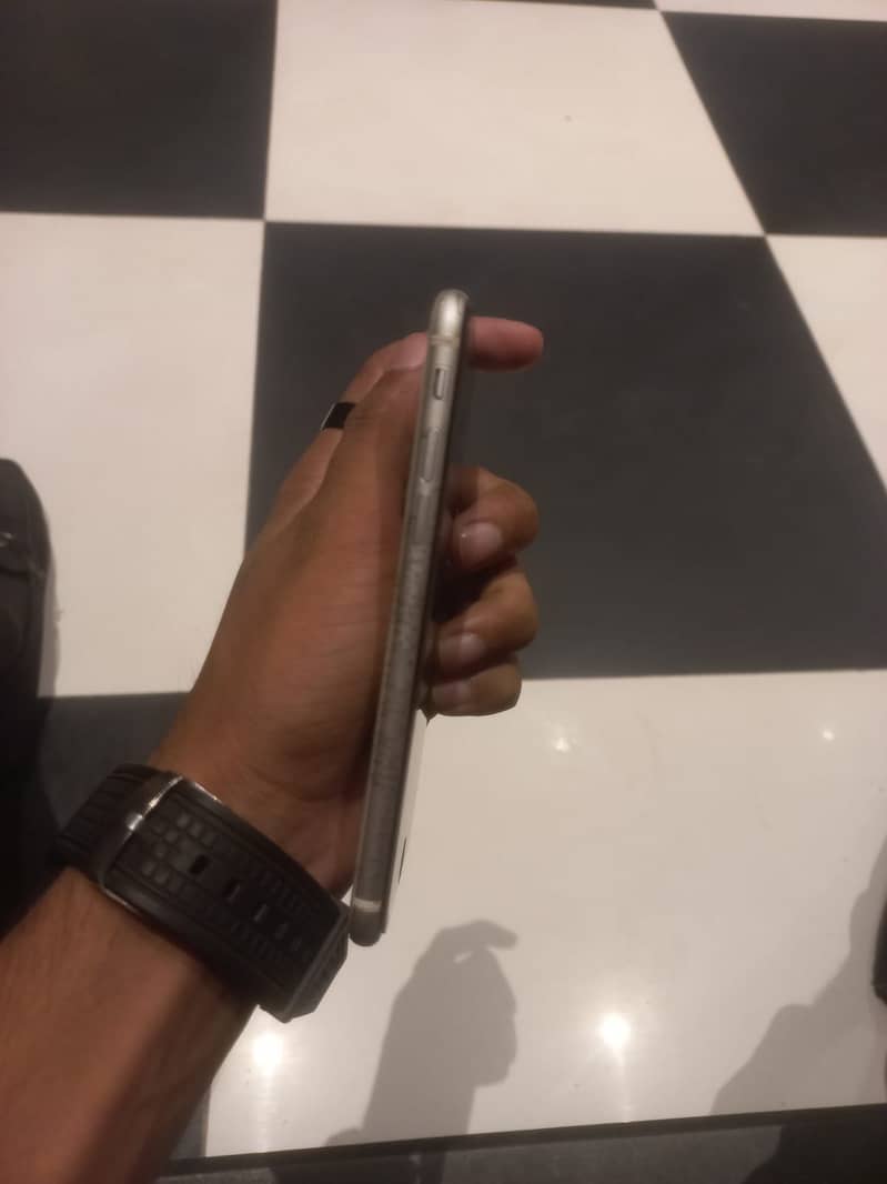 Apple iPhone SE 5