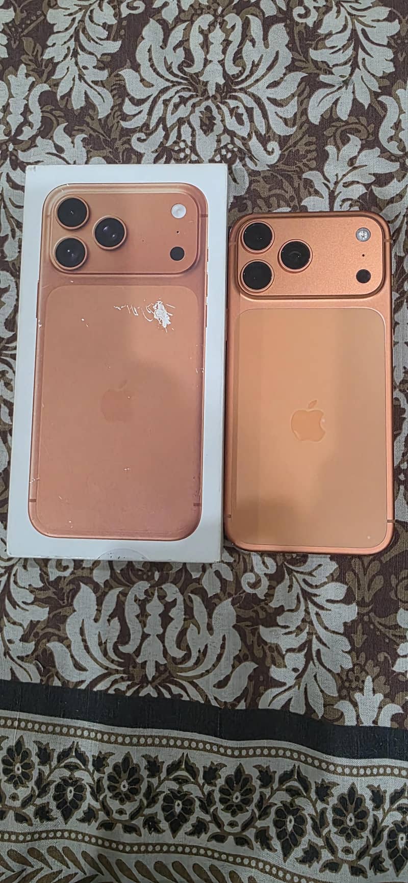 Apple iPhone 17 Pro Max physical e-sim model 0