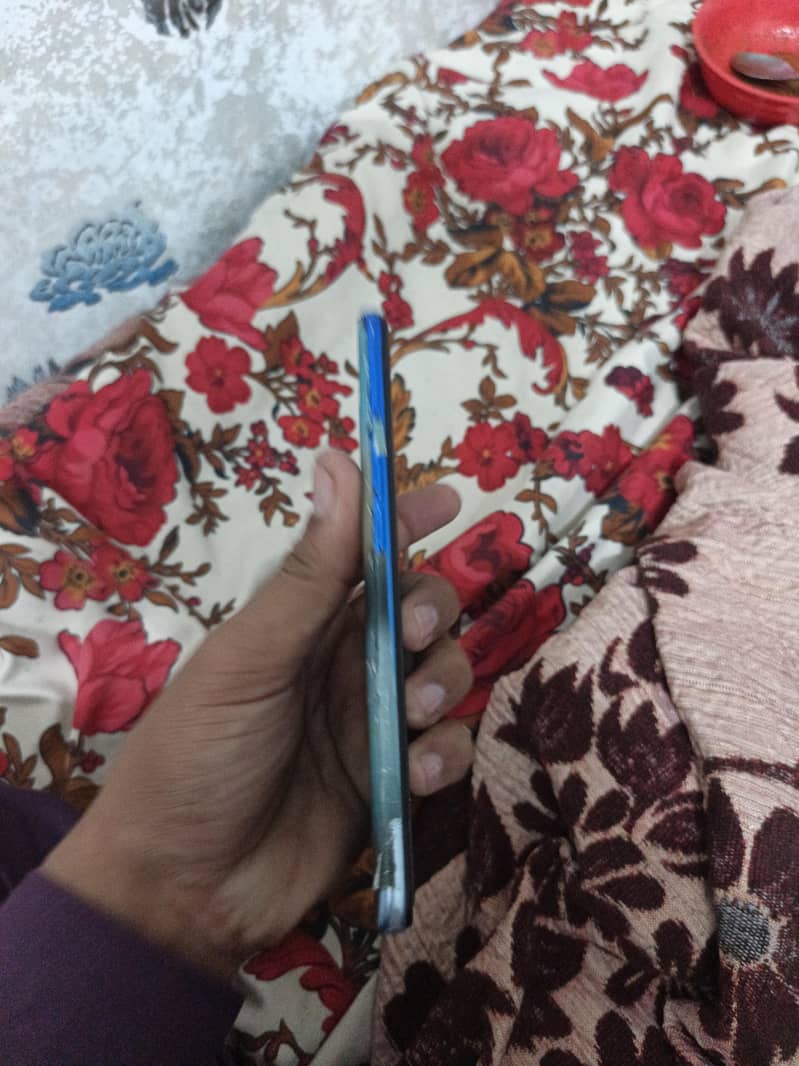 OPPO A54 3