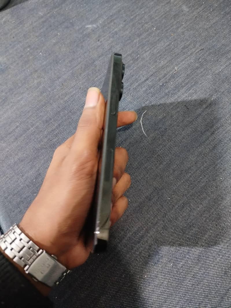 Apple iPhone 14 Pro Max 5