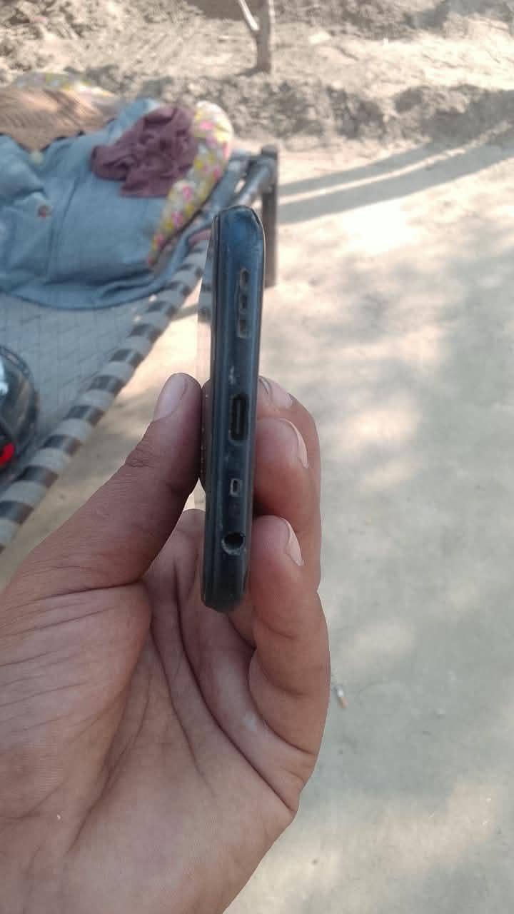 OPPO A16 3