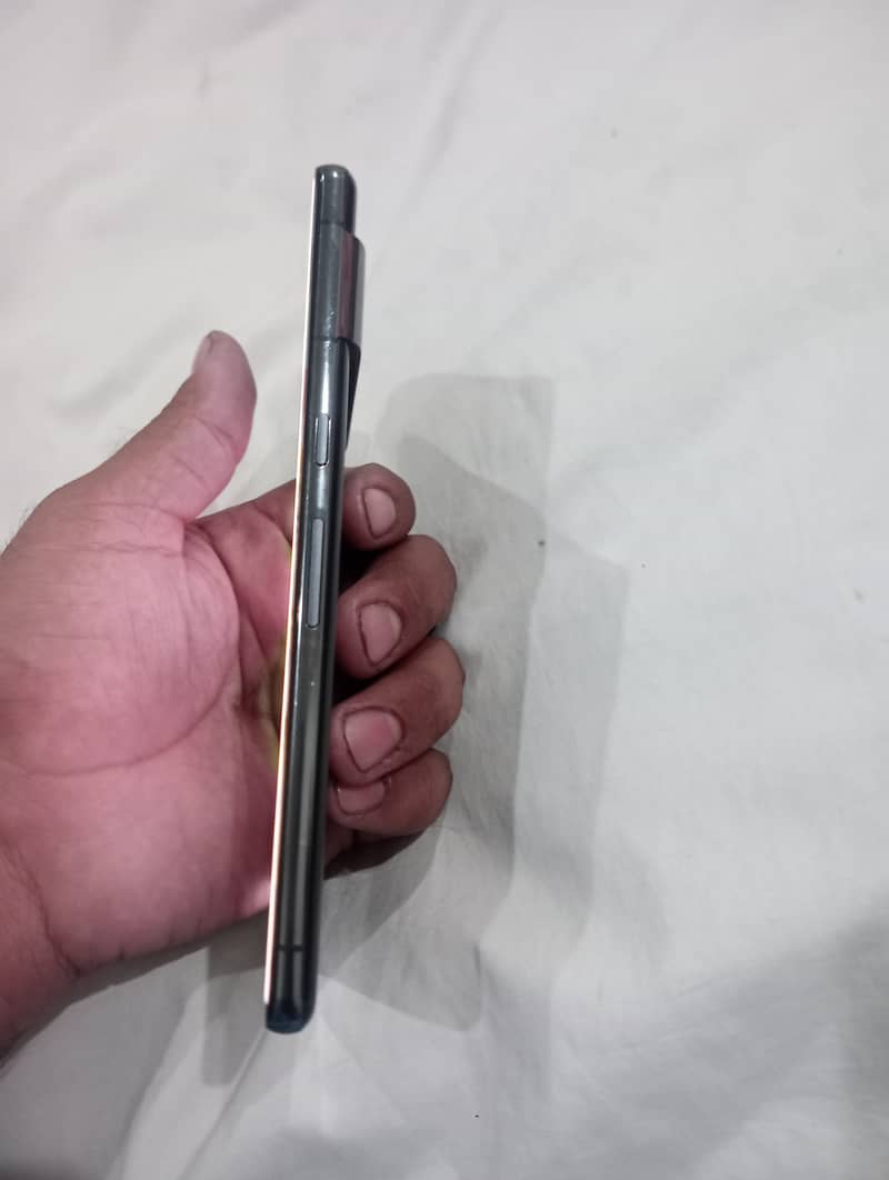 Google Pixel 7 Pro 2