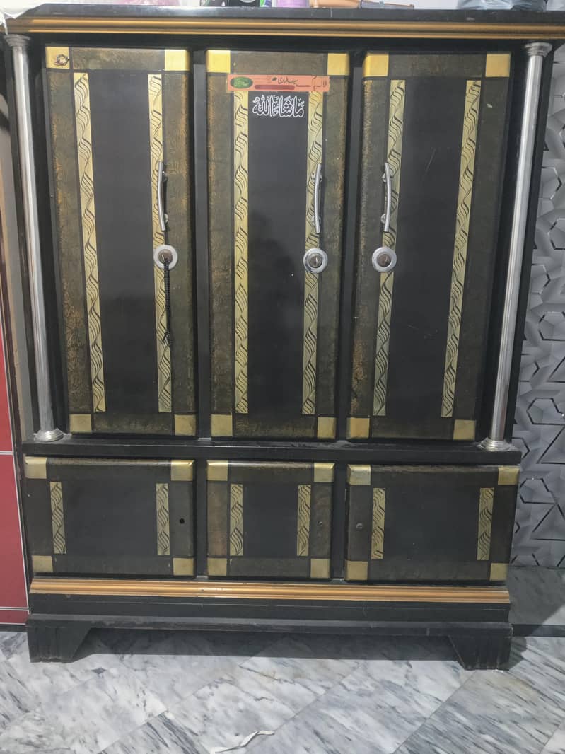 Safe almari 3door 1
