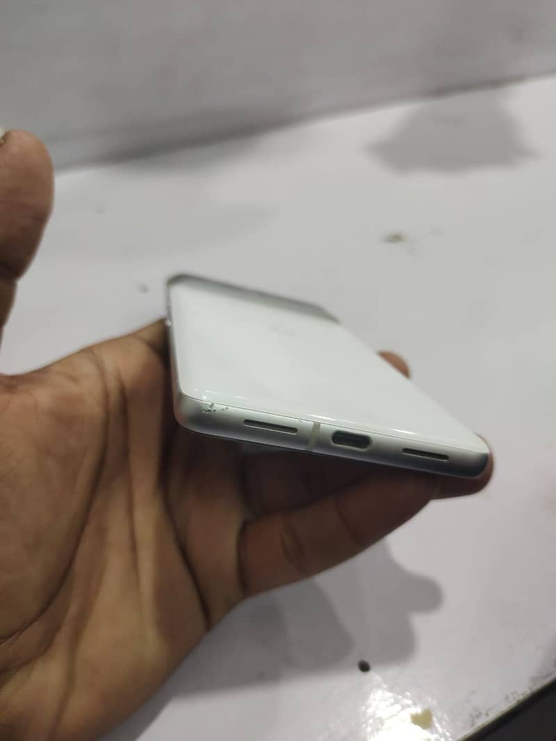 Google Pixel 7 2