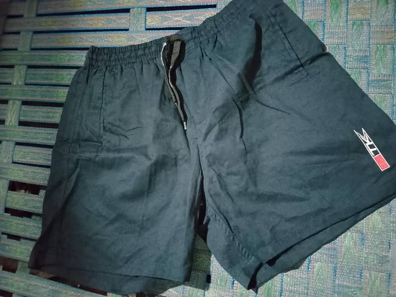 shorts 0