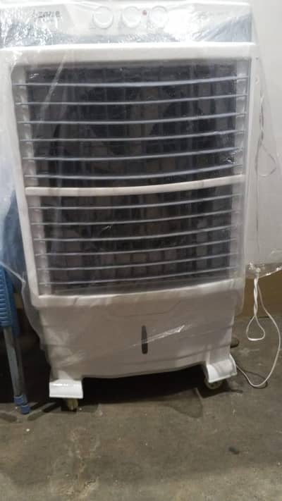 new condition 1 month use