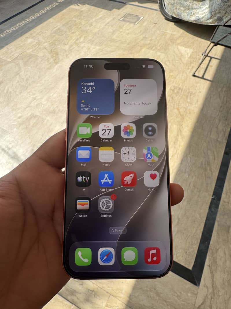 Apple iPhone 17 Pro Max 2
