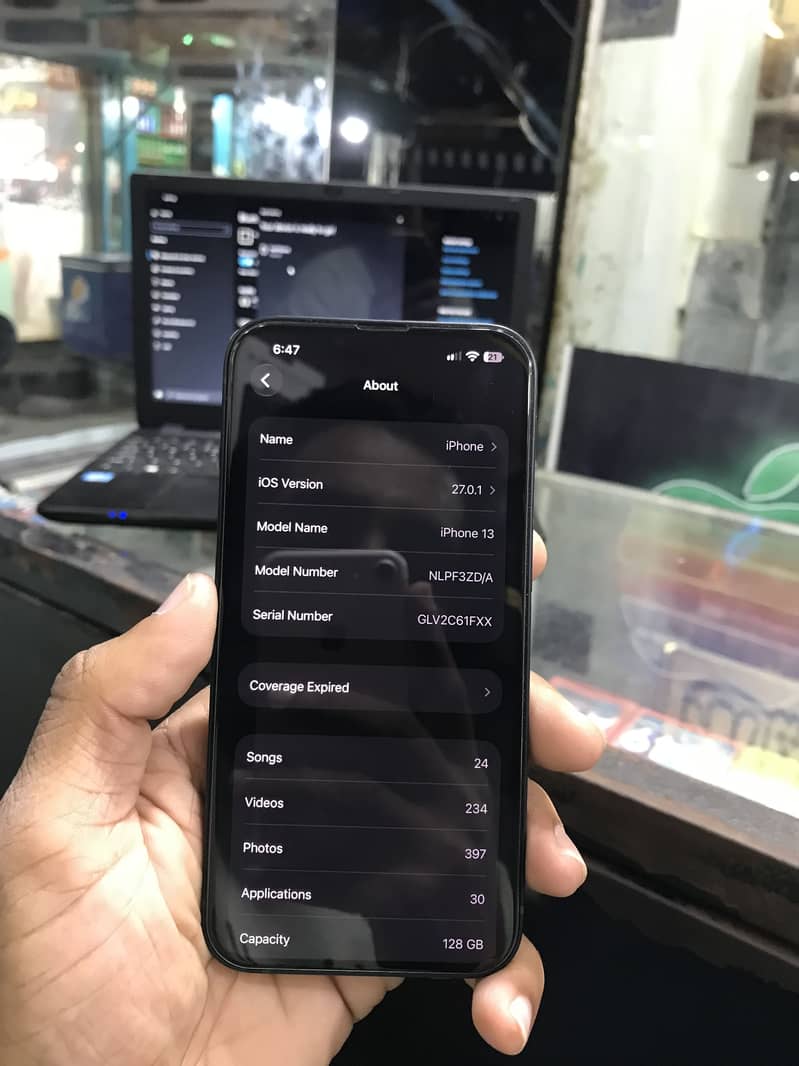 Apple iPhone 13 3