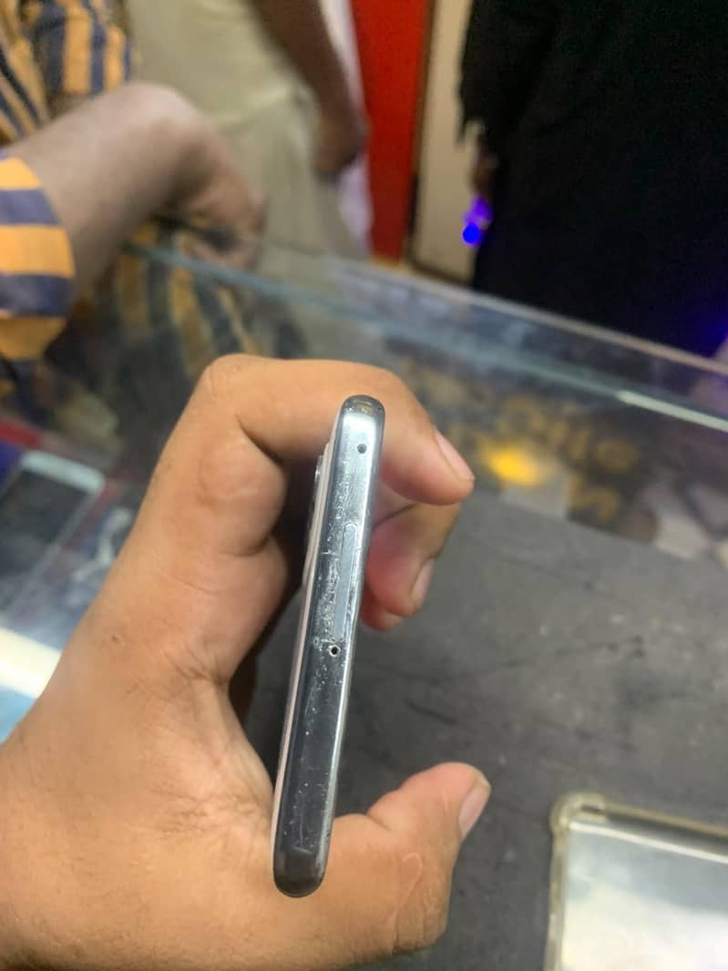 OPPO Reno4 Pro 3