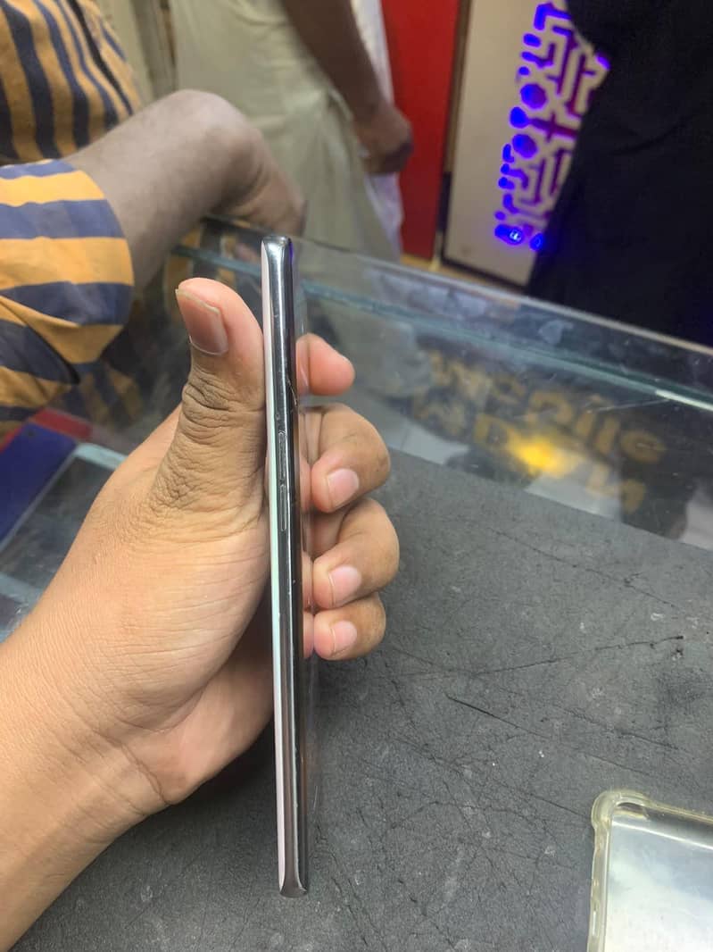 OPPO Reno4 Pro 5