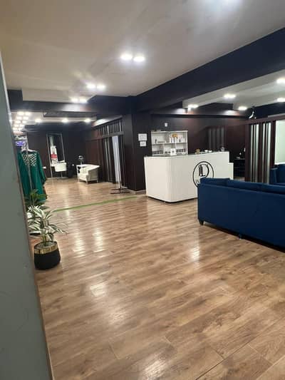 RUNNING BEAUTY SALON SETUP FOR SALE