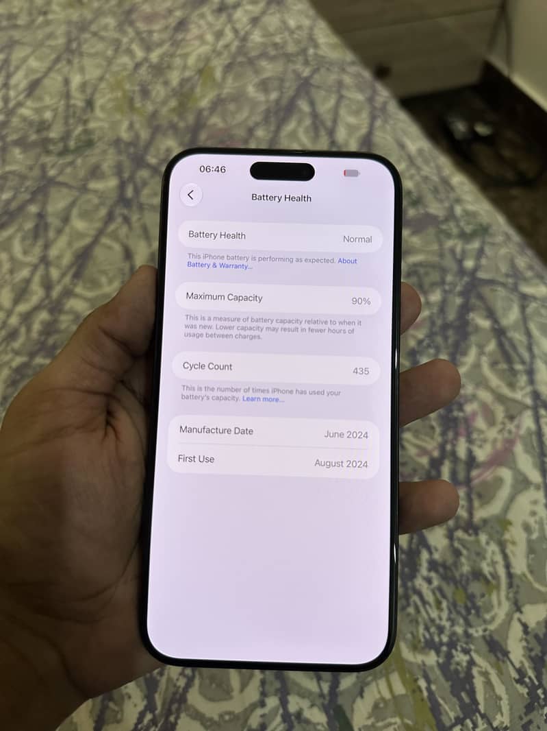 Apple iPhone 15 Pro Max 2
