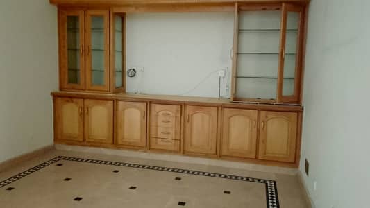Spacious 3-Bedroom Upper Portion for Rent Ideal for Families