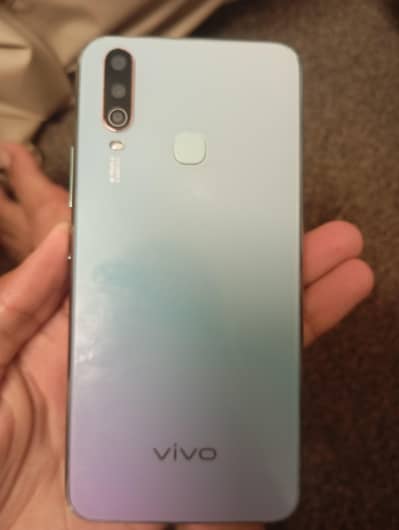 Vivo Y17