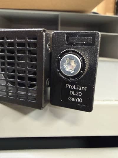 HPE DL20 G10 Server - with 1TB SAS HDD HPE Original