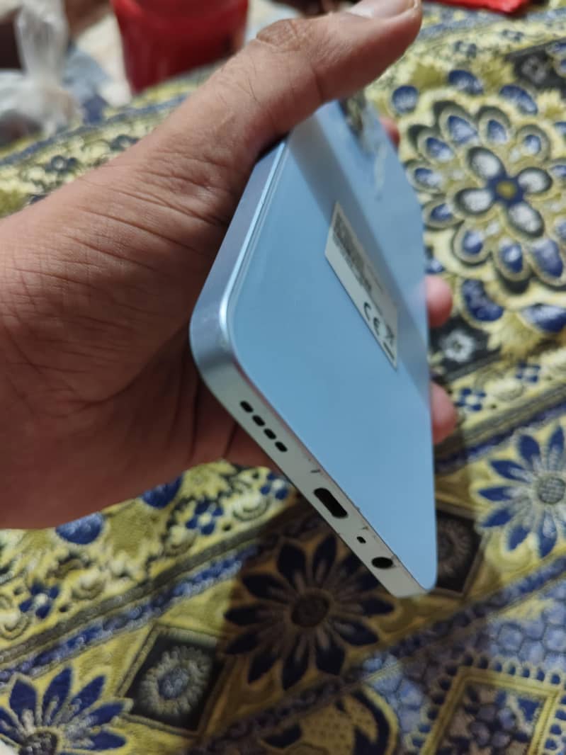 Realme Note 60 1