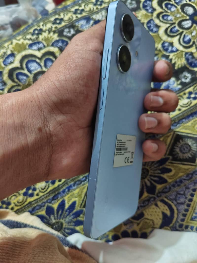 Realme Note 60 2