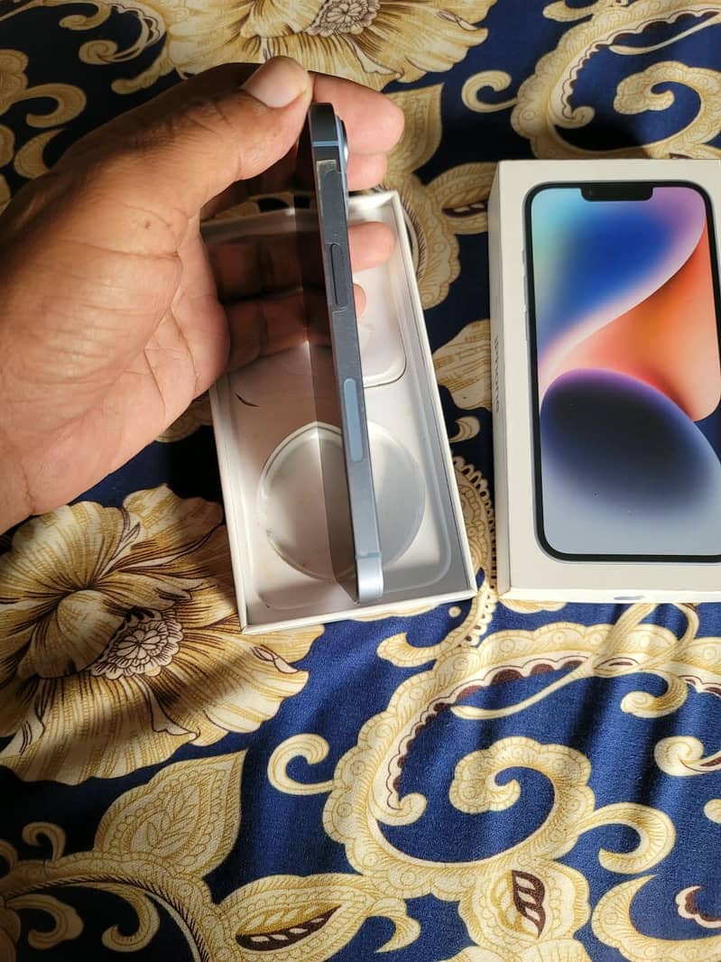 Apple iPhone 14 1