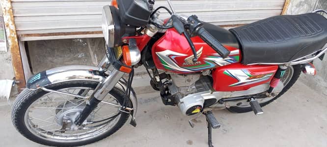 Urgent Sale Honda 125 22/23