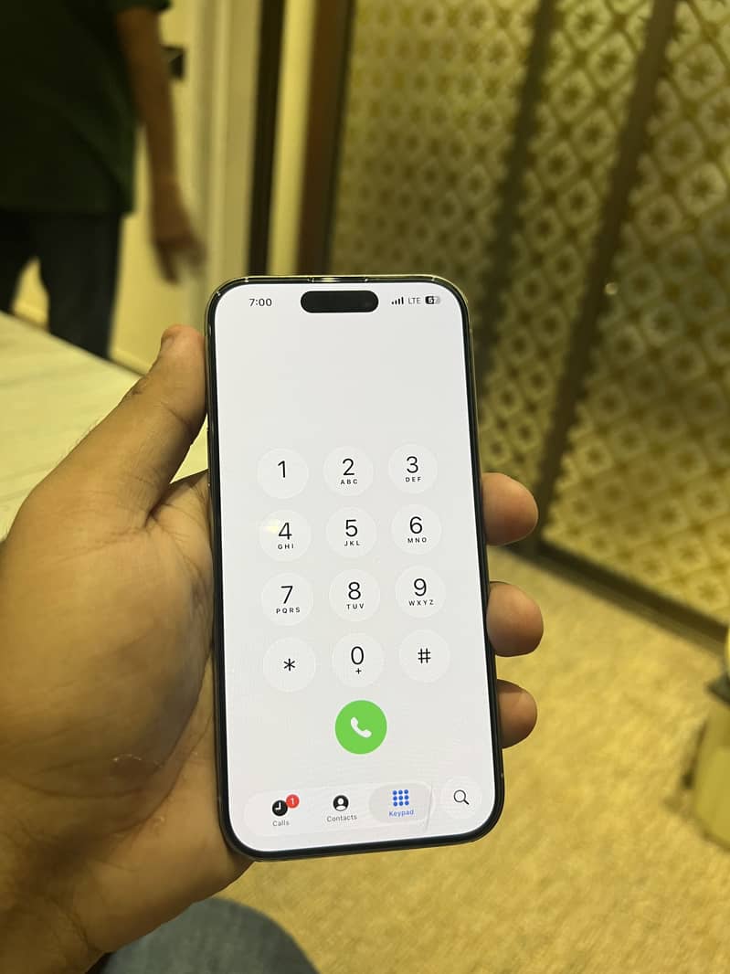 Apple iPhone 15 Pro 2