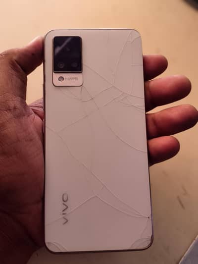 Vivo V21