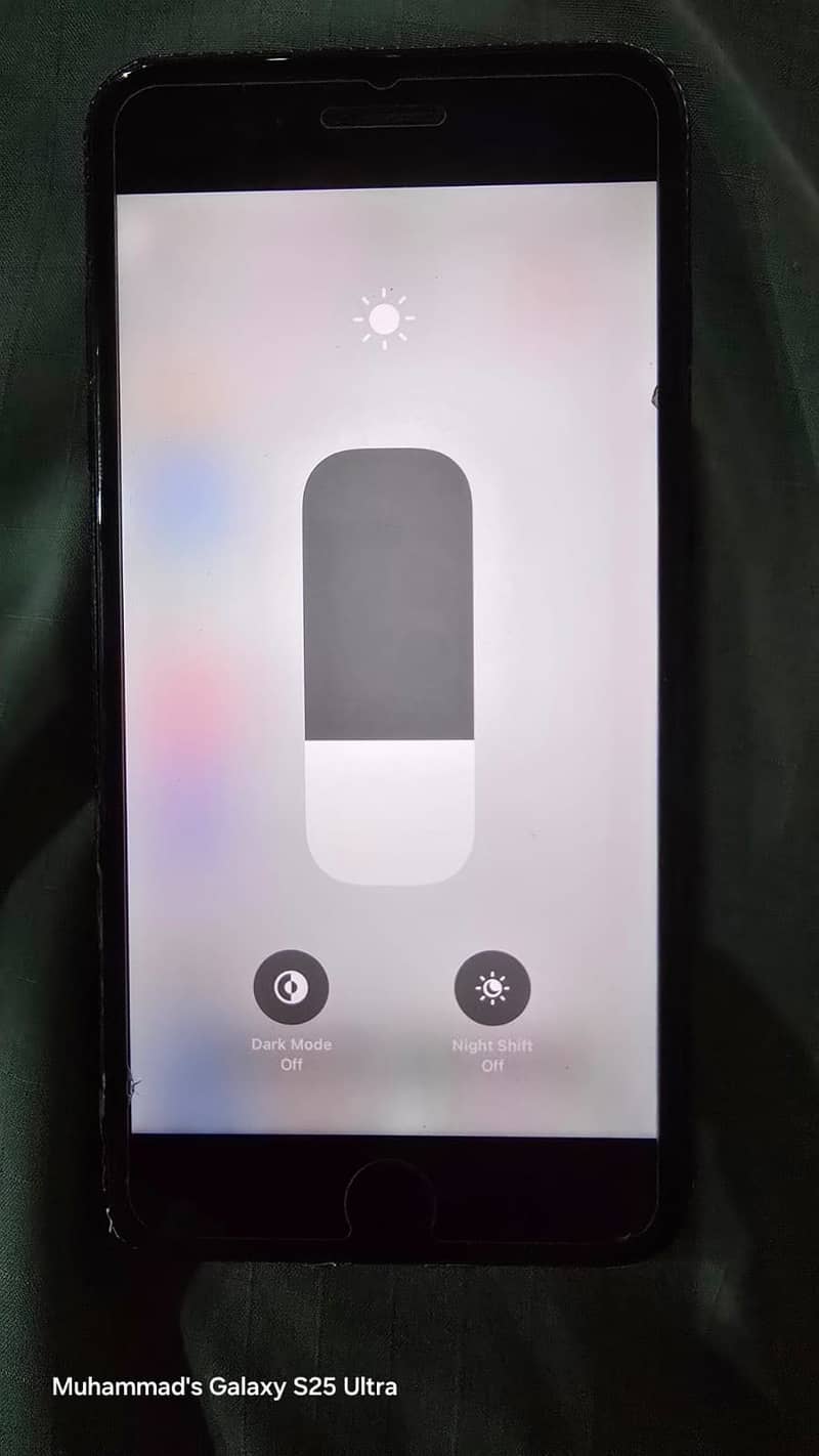 Apple iPhone 7 Plus 3