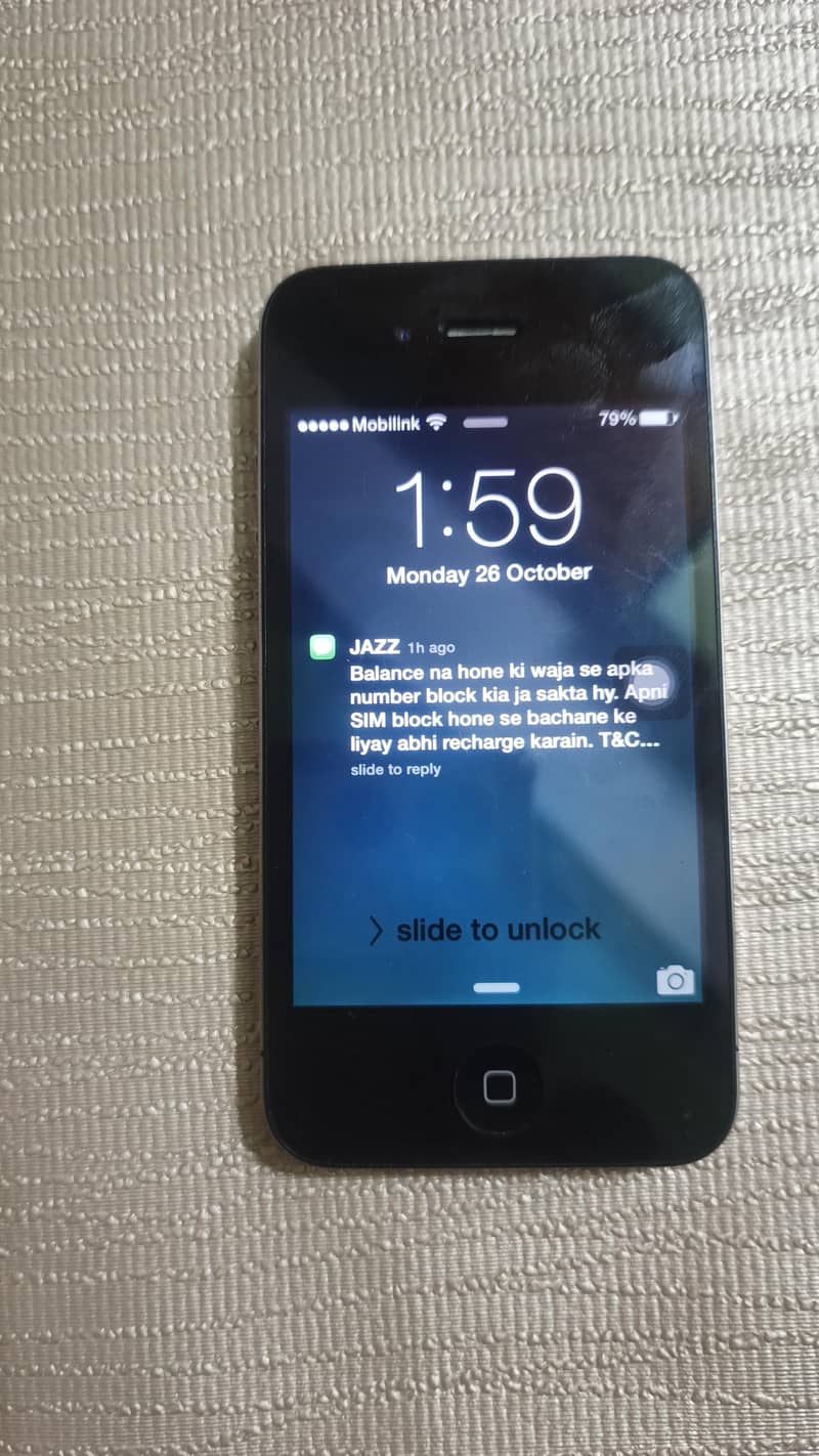 Apple iPhone 4s 1