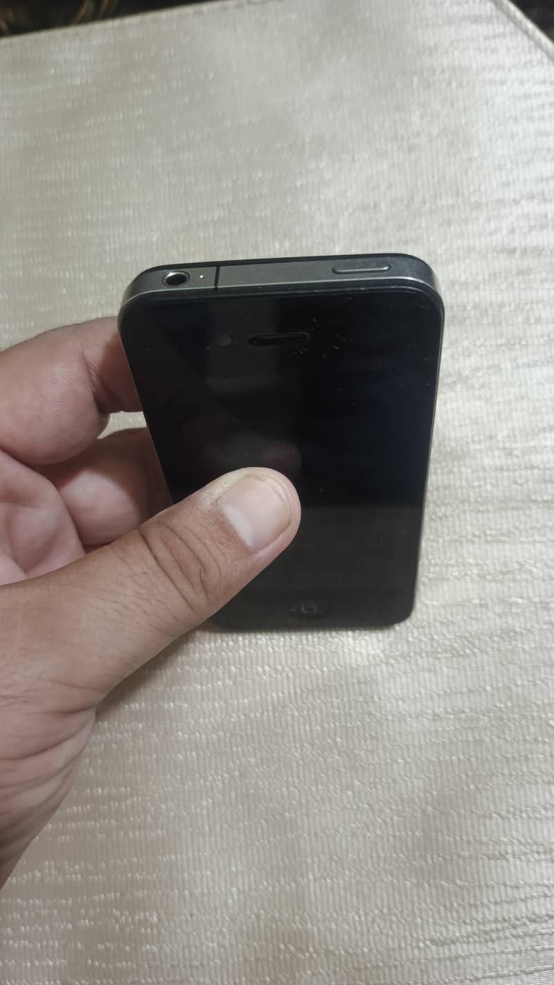 Apple iPhone 4s 3