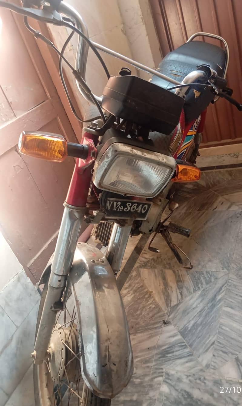 CD70 bike 0