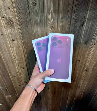iPhone 18 Pro Max Non Active Box Packed New 256 Burgundy