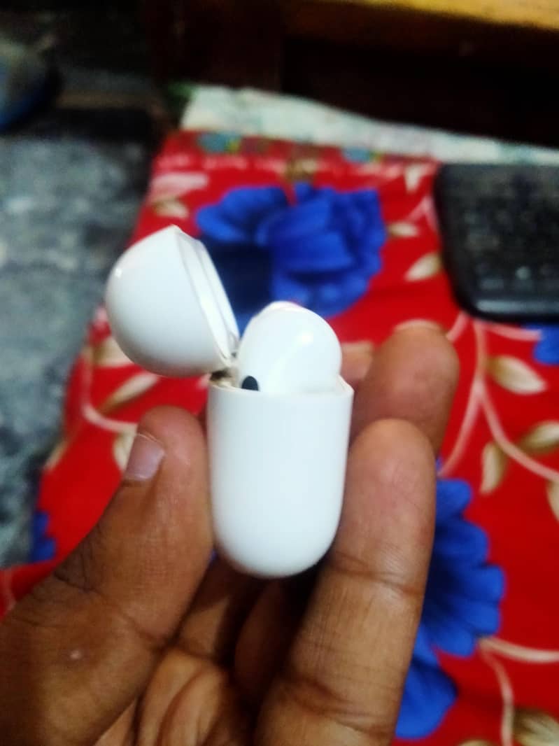 Airpods pro 8