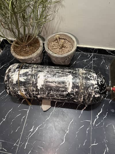 Cng gas cylinder