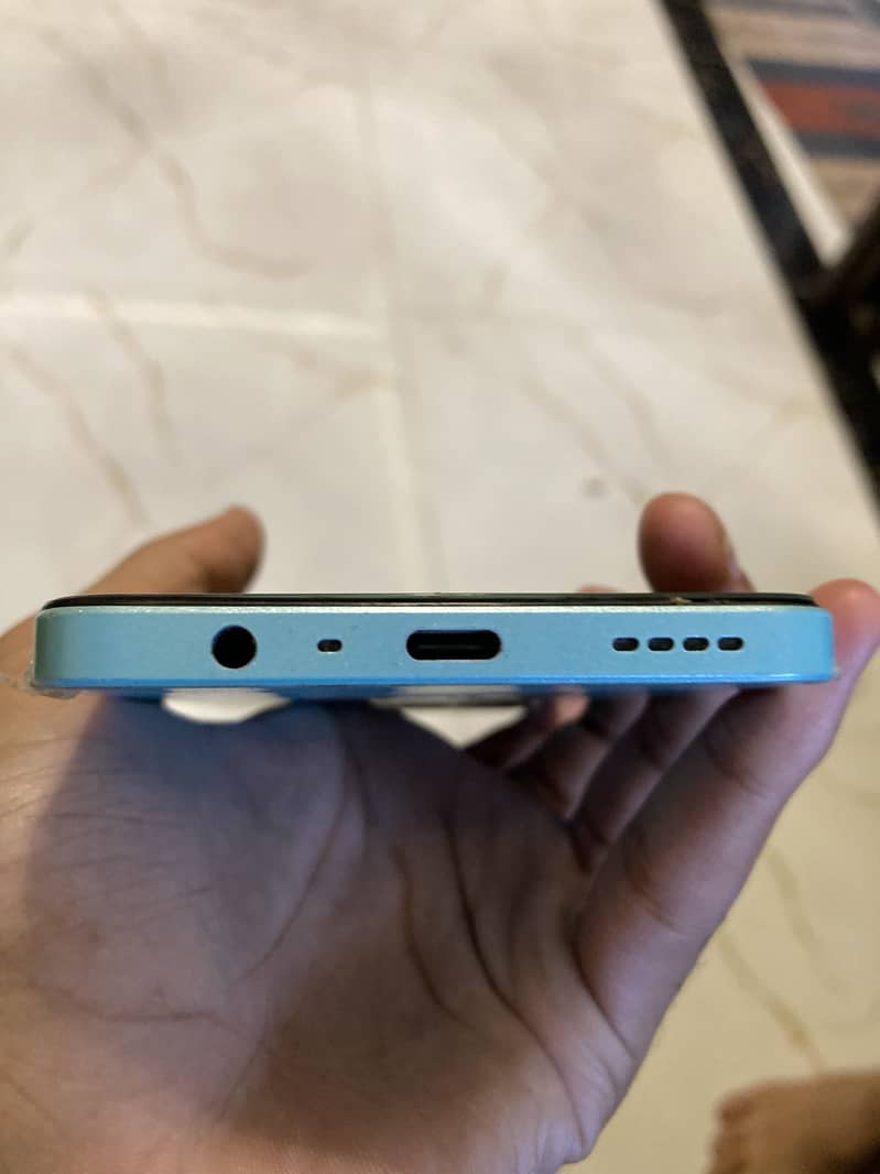 Realme C51 2