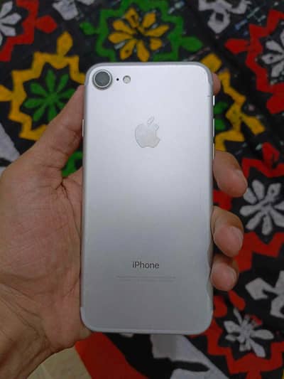 Apple iPhone 7