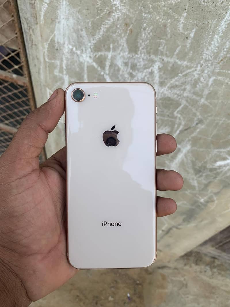 Apple iPhone 8 0
