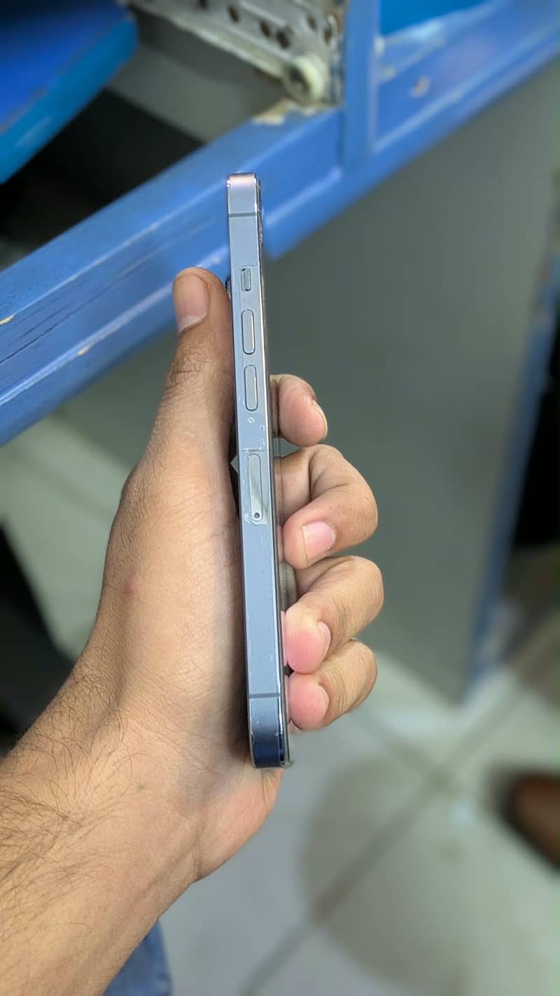 Apple iPhone 13 Pro jv 1