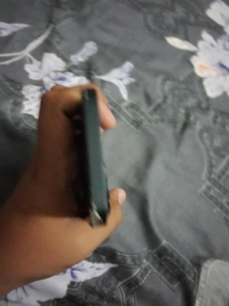 iphone 13 2