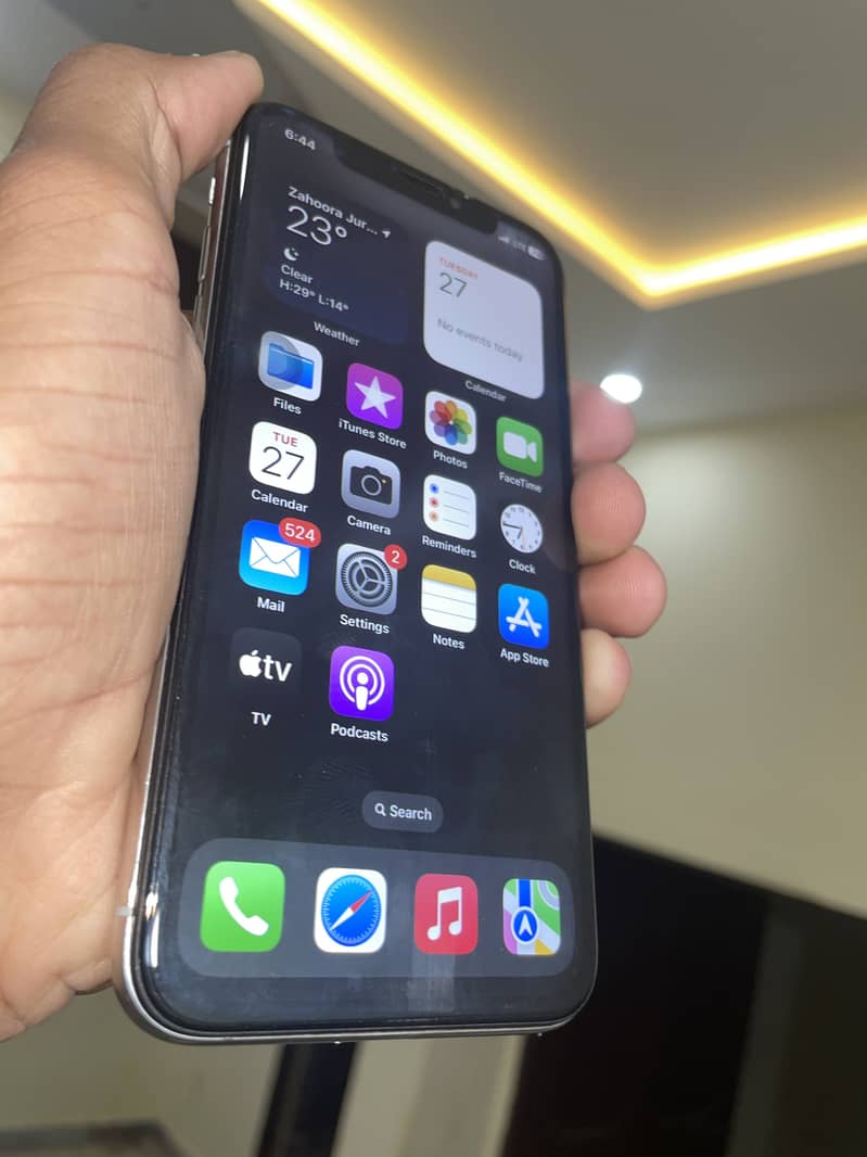 Apple iPhone X 6
