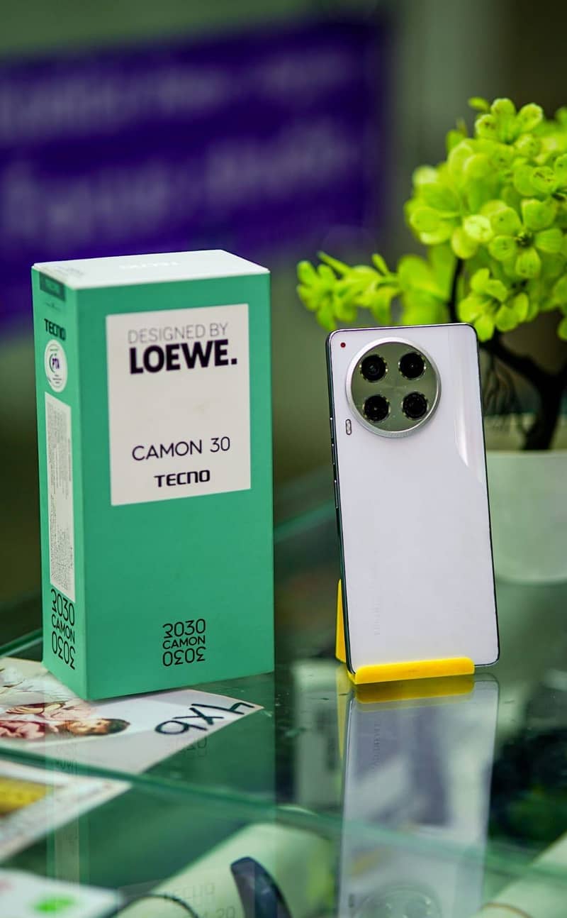 Tecno CAMON 30 1