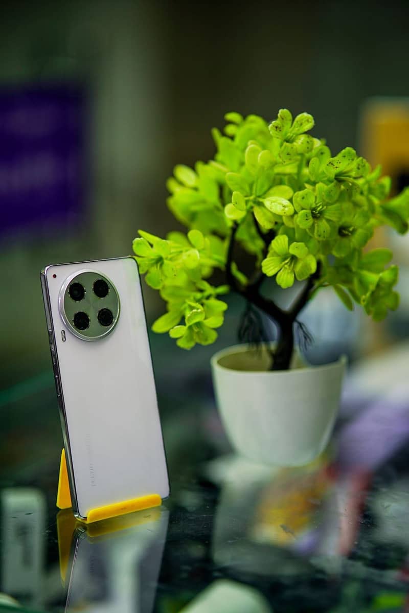 Tecno CAMON 30 2