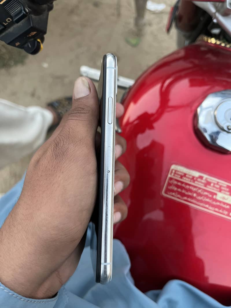 Apple iPhone X Touch not work 1