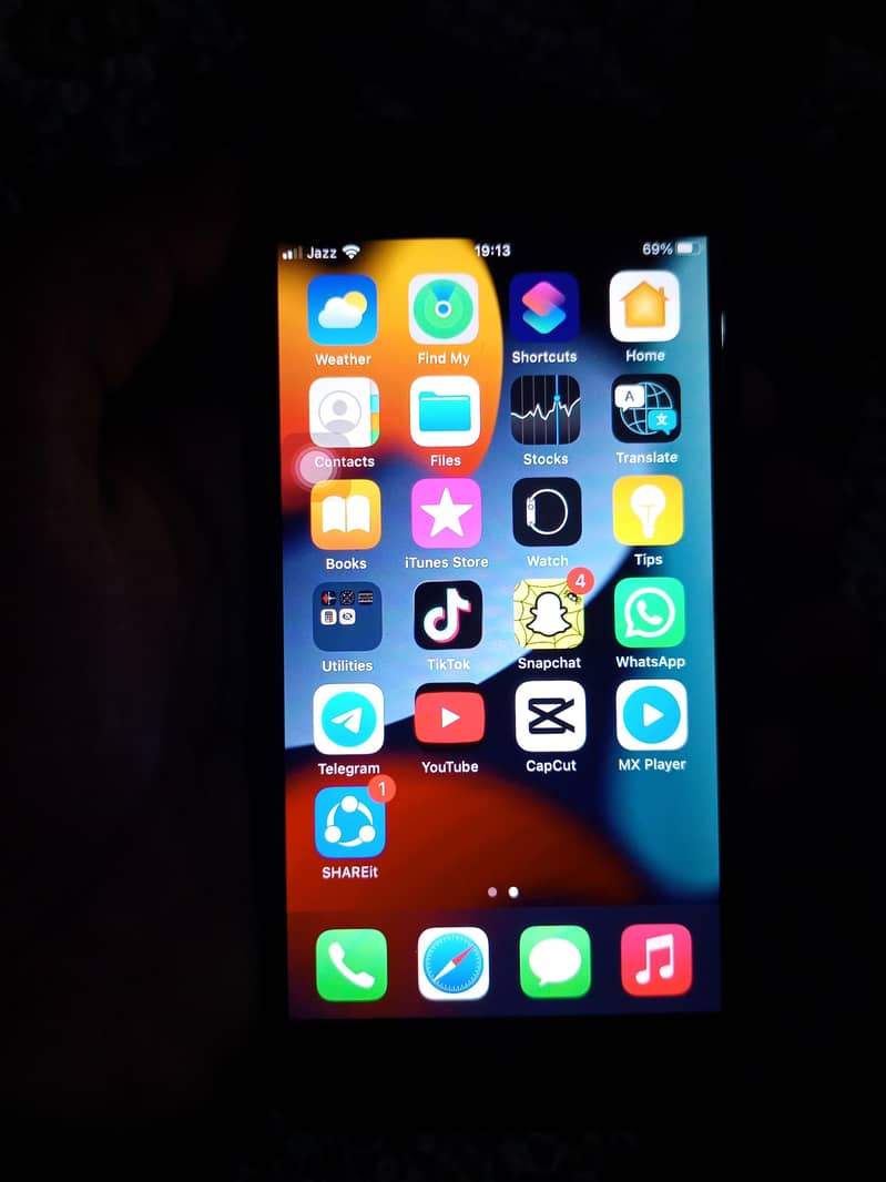 Apple iPhone 7 1