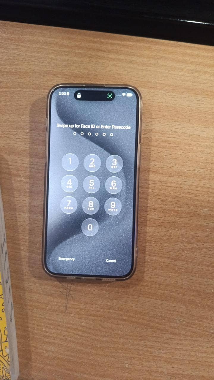 Apple iPhone 15 Pro 1