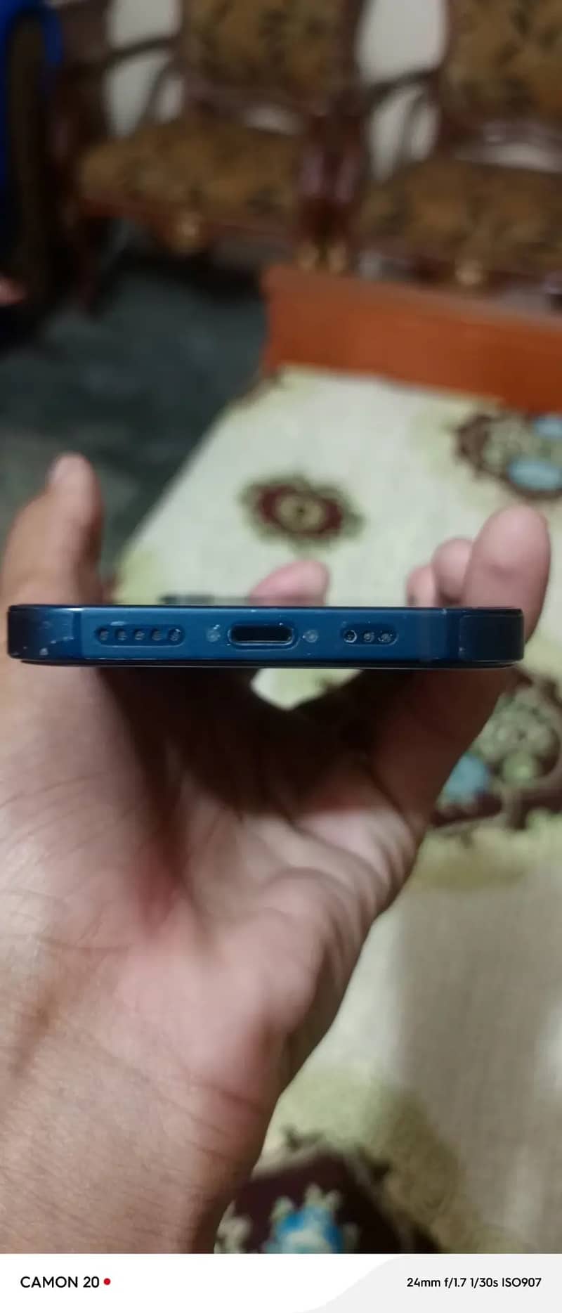 Apple iPhone 12 6