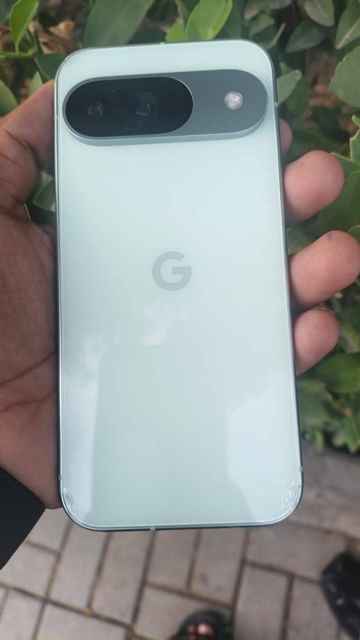 Google Pixel 9 0