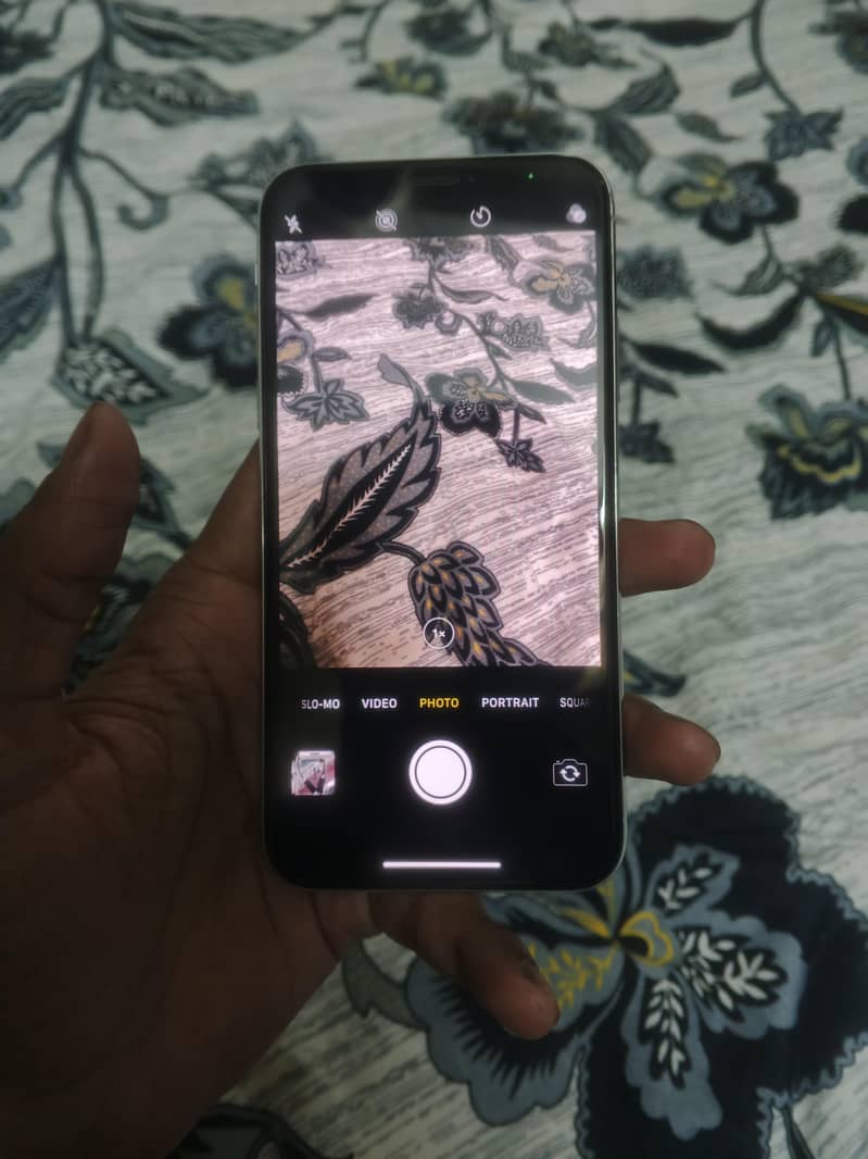 Apple iPhone X 1