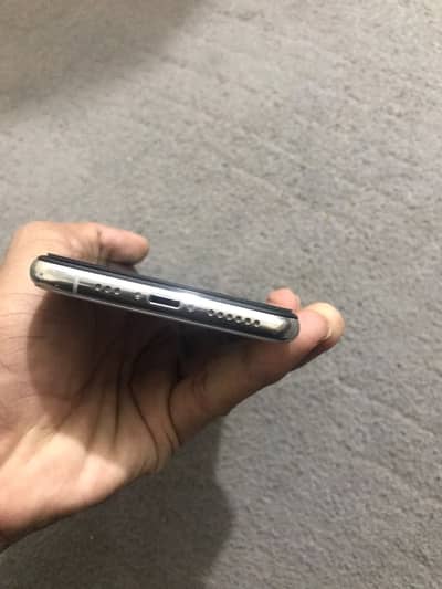 Apple iPhone XS