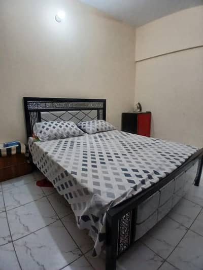 Queen Size Iron Bed Slightly Used For sale
